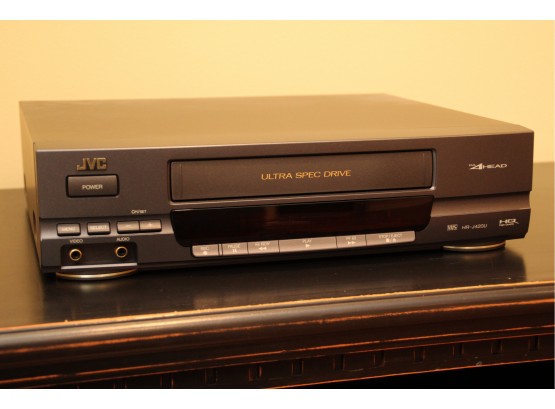 JVC VCR Tested And Working - REMOTE NOT INCLUDED