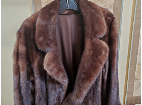 Mink Coat Size 10/14 With 77' Sweep At Bottom Excellent Condition