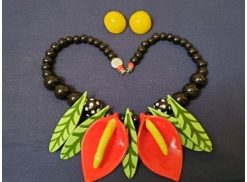 Parrot Pearls Jewelry Lot 6