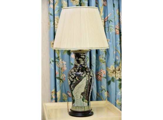 Hand Painted Asian Table Lamp