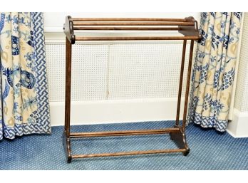 Traditional Plantation Quilt/Blanket Rack By Cornwall 25 X 11 X 28