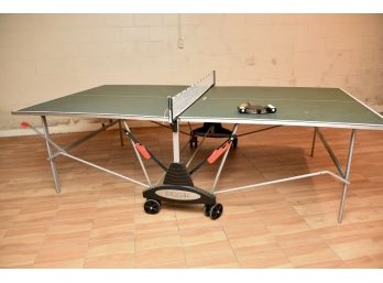 Kettler Ping Pong Table With Balls And Paddles In Excellent Condition