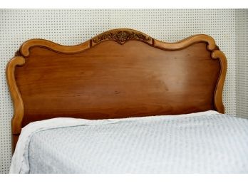 American Antique Early 19th Century Chippendale Style Maple Single Bed With Bedding And Mattress (BED 1)