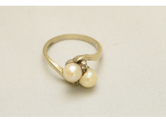 Gold And Pearl Ring - S167