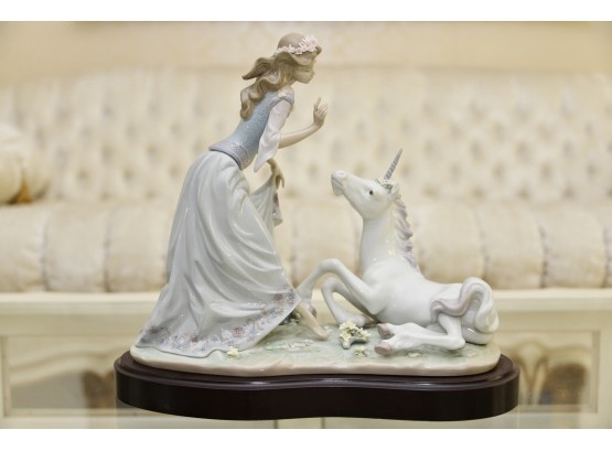 Lladro 1755 'The Princess And The Unicorn'  + ORIGINAL BOX - Limited Edition