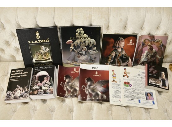 Lladro Book Collection