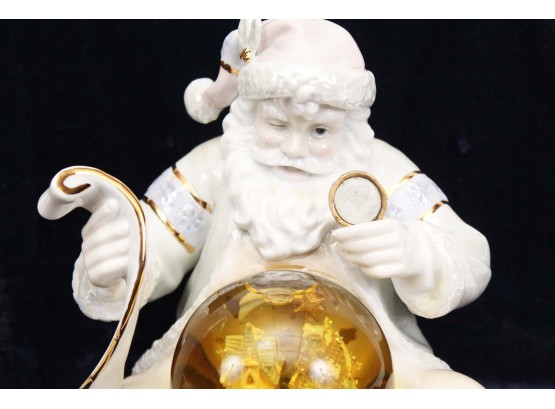 Classic Noel 24K Gold Accent Porcelain Santa Waterball