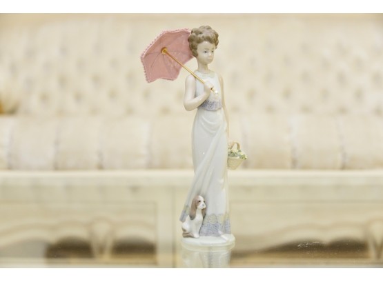 Lladro 7617 Lady With Parasol And Bird