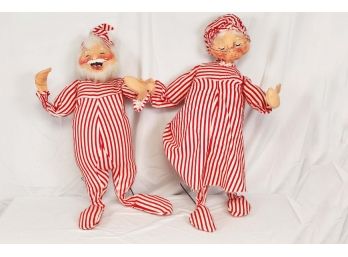Vintage Large Annalee Santa & Mrs. Claus Pajama Dolls 30' Tall