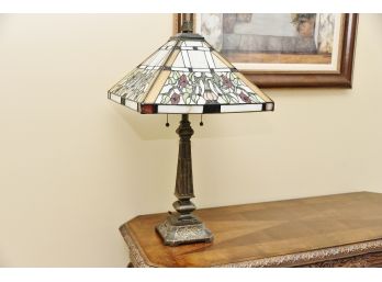 Quoizel Tiffany Style Table Lamp