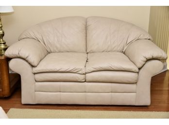 Viewpoint Leather Works Loveseat 68 X 32 X 37