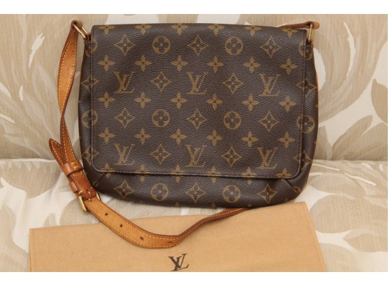 Vintage Louis Vuitton Monogramed  Pochette Bag With Dust Bag 100% Authentic