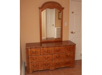 Stanley Furniture Dresser With Mirror 56 X 18 X 31, Mirror 29 X 48