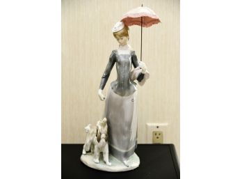 Lladro Figurine #4914 Woman With Dog Shawl & Umbrella
