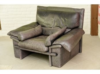 Natuzzi Distressed Leather Oversized Chair 48 X 36 X 31