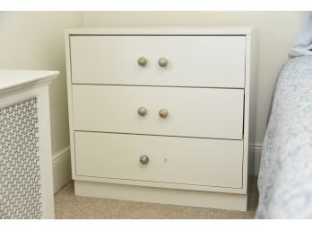 Chest Of Drawers Missing Knob 30 X 18 X 29