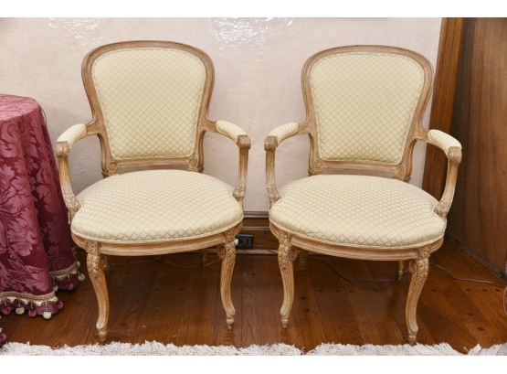Matching Pair Of Custom Upholstered Side Chairs 27 X 29 X 39
