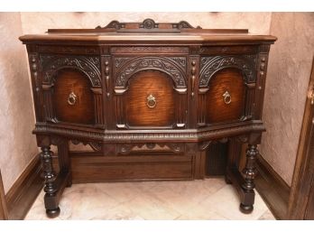 44 X 19 X 37 Commode Table
