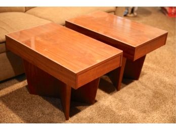 Pair Of End Tables 18 X 30 X 20