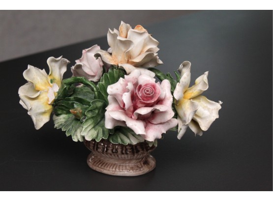 Capodimonte Porcelain Flower Arrangement (Read)