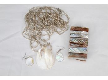 Matching Shell Necklace & Earrings With Bracelet -12
