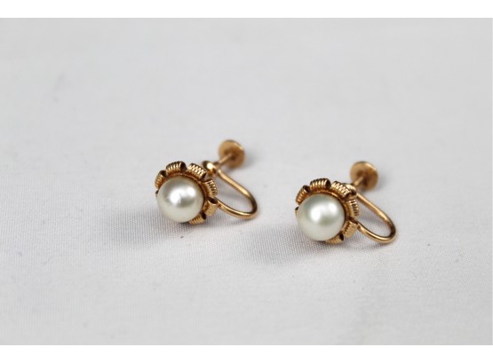 14k Gold Faux Pearl Earrings 3.5 Grams -18