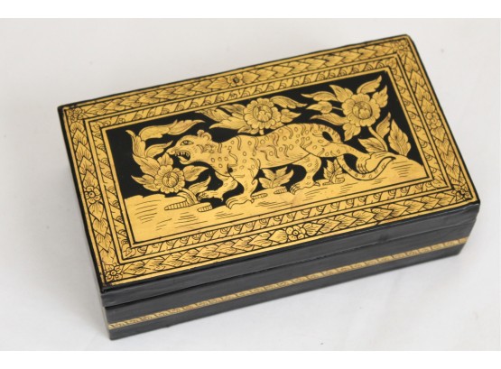 Smithsonian Reproduction Tiger Lacquer Box