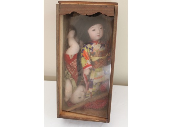 Antique Japanese Dolls In Display Box (Read Description)