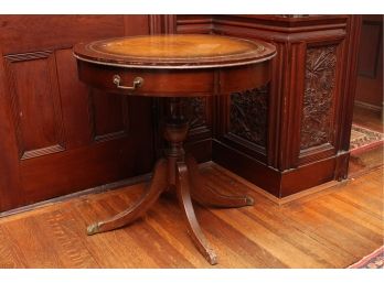 Leather Banded Clawfoot Table For Restoration 27 1/2 X 28
