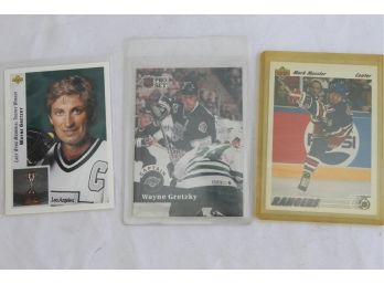 Wayne Gretzky & Mark Messier Hockey Cards