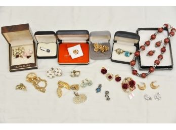 Miscellaneous Costume Jewelry Group