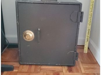 Vintage Steel Safe With Combination 18 X 16 X 10