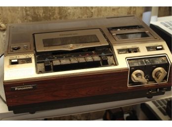 Vintage Panasonic Omnivision IV VHS Player Model PV-1100