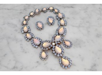 Beautiful And Bright Vintage Miriam Haskell Necklace And Earrings Set -32