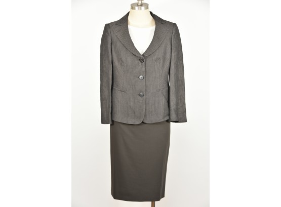 Armani Collezioni Skirt/Pant Suit - Size 6/42 (GCC3)