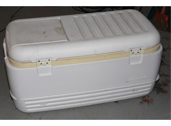 Igloo Cooler (missing Latches) 33 X 16 X 16 1/2