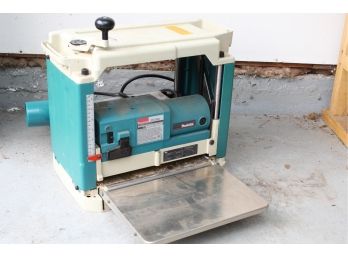 Makita Portable Planer Retail $900 Tested And Working