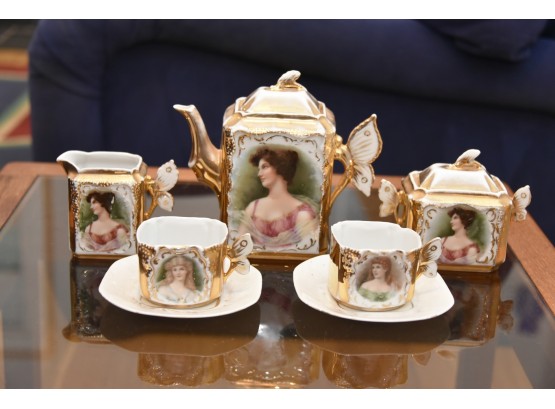 Porcelain Tea Set **