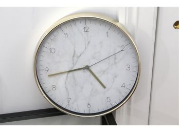 10' Round Stylish Wall Clock Tested & Working