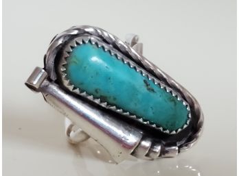 Custom Made Sterling Silver And Turquoise Ring 8g ( Jewelry Lot 7)