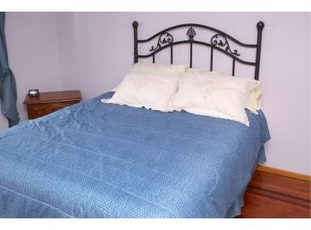 Wrought Alumium Full Size Headboard & Footboard With Frame (Mattress & Box Spring Not Included)
