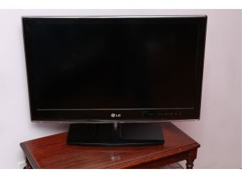 LG TV 26 Inches