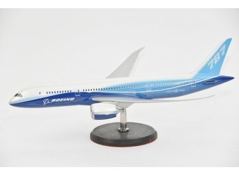 Boeing 787 Dreamliner Model By Pacific Miniatures