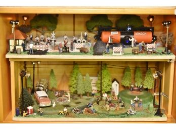 Train Workers And Camp Site 2 Shelves O Scale Model Lot 26