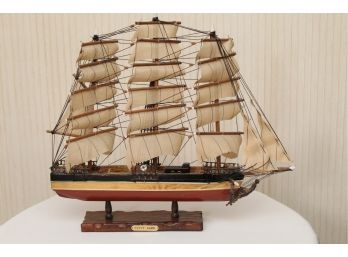 Vintage Cutty Sark Clipper Ship Model On Display Mount