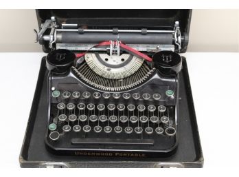 Black Underwood Typewriter With Case