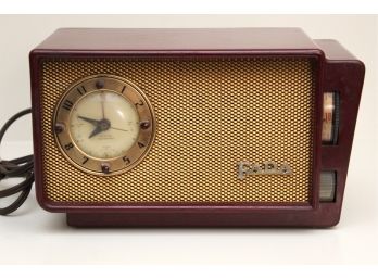 Vintage FADA Radio