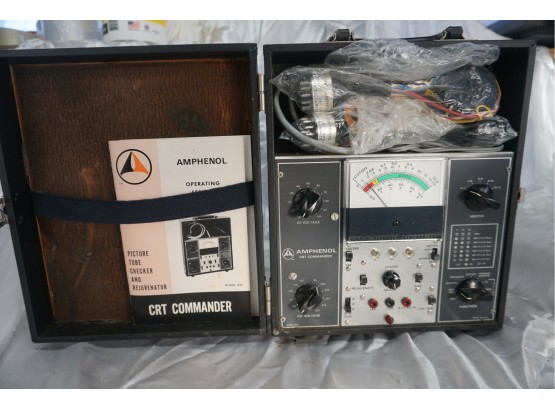 CRT Commander Picture Tube Checker And Rejuvenator Model 857