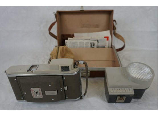 Vintage Polaroid Land Camera Model 80A With Leather Case And Wink Light