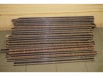 Box Of 36' And 34' Model Railroad Track- 100 Pieces  -1